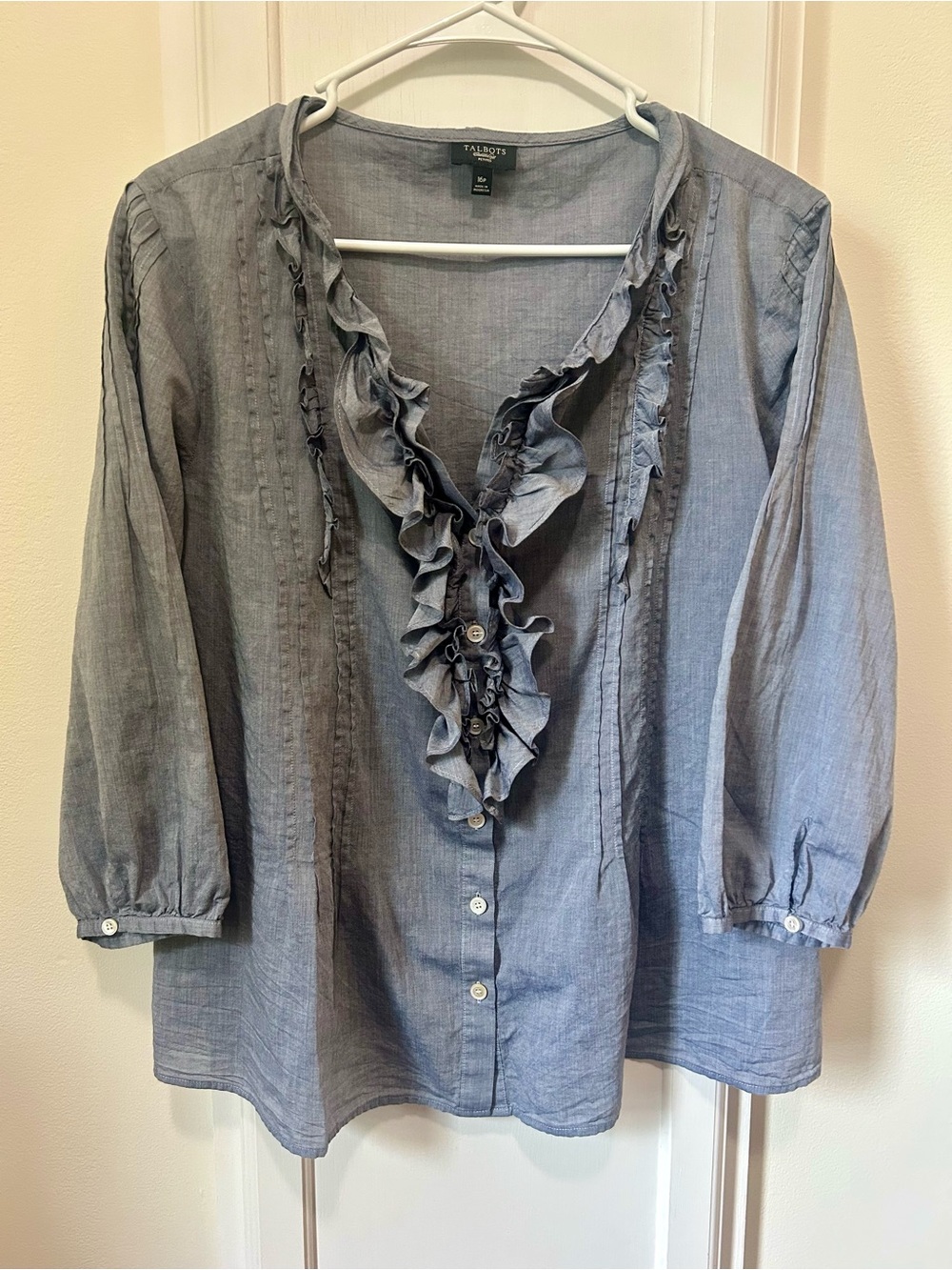 Talbots Petites Chambray Ruffle Front Pintuck Blouse Blue Gray 16P Cottagecore